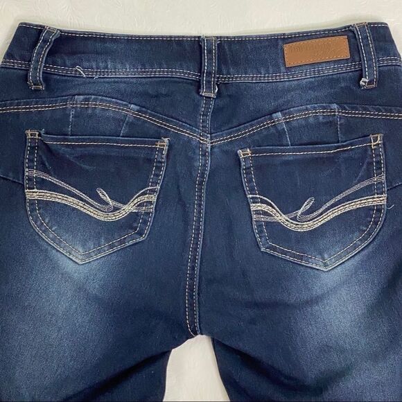 Harmony & Havoc | Skinny Stretch Jeans - Picture 1 of 8